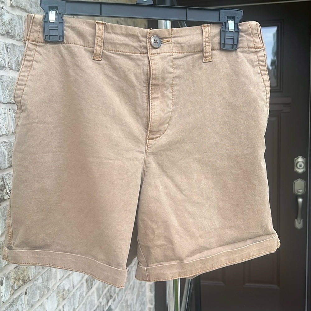 Old Navy High Rise Chino Shorts Small  -- 7-inch inseam